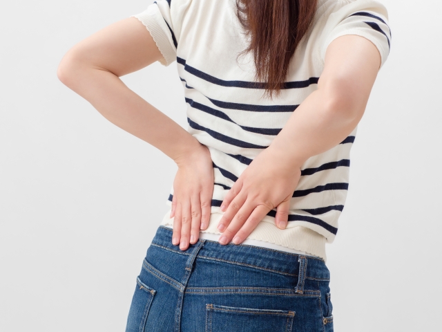 腰痛がつらい方へ！痛くない寝方とその工夫｜ゼロスポ鍼灸・整骨院【喜多見】
